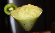 Bezalkoholni koktel “Frozen kiwi”